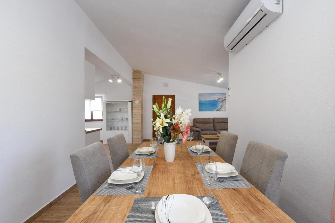 Apartman Magas With Private Pool Вінєрац Екстер'єр фото