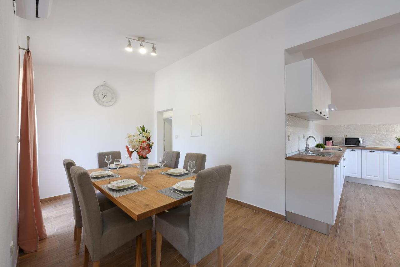 Apartman Magas With Private Pool Вінєрац Екстер'єр фото